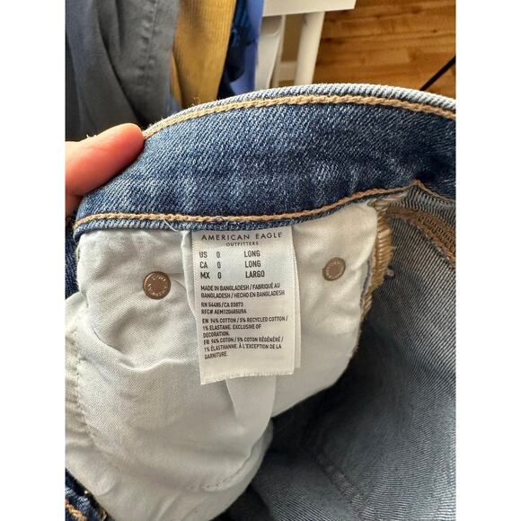 American Eagle 90s Straight Jean (NWOT) - Picture 5 of 5